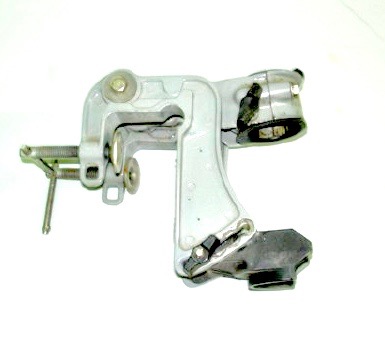 HONDA 2HP BRACKET 50300-ZW6-000ZA