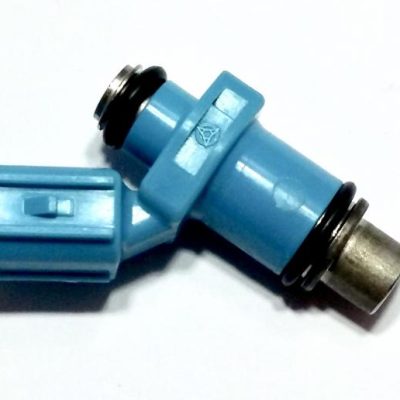 YAMAHA F50-F60-F70 FUEL INJECTOR Replaces:* 6C5-13761-00